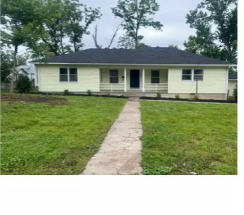 710 6th St, Rogers, AR 72756