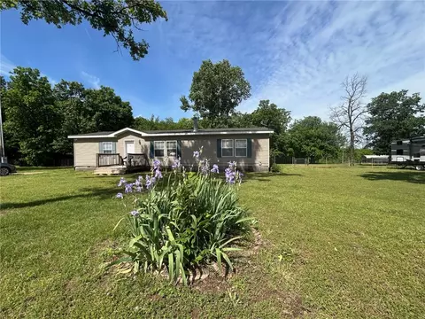 17003 Ross Rd, Sulphur Springs, AR 72768