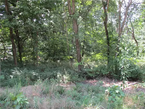Wilmcote Lane, Bella Vista, AR 72715