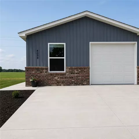 409 W Cloud Dr # B, Siloam Springs, AR 72761