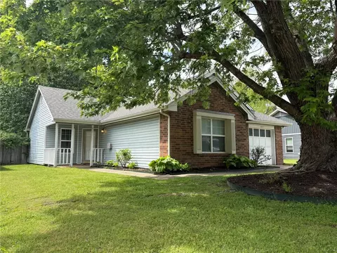 4053 Cambray Dr, Fayetteville, AR 72703