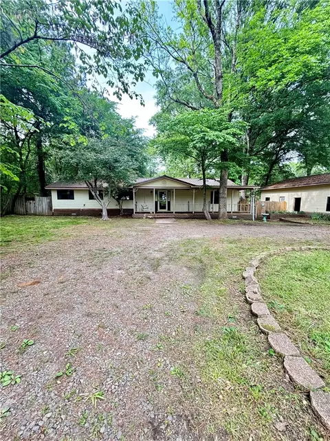 10404 Rice Rd, Dardanelle, AR 72834