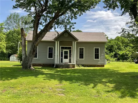 16236 16194 Dutch Mills Rd N, Lincoln, AR 72744