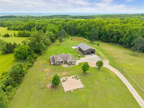 5205 Georgia Rdg, Alma, AR 72921