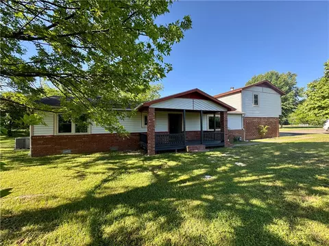 1170 Jimmy Lile Rd, Russellville, AR 72802