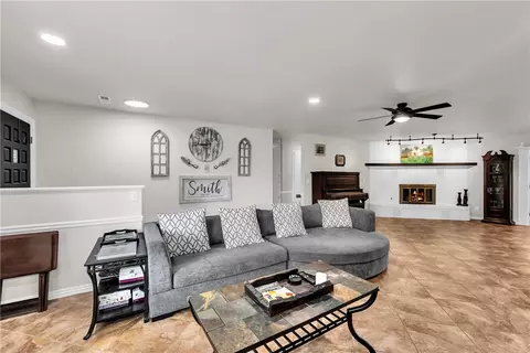Living - 9268 Amy Dr, Springdale, AR 72762 photo 1 of 3