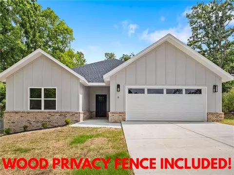 6 Tarland Ln, Bella Vista, AR 72715