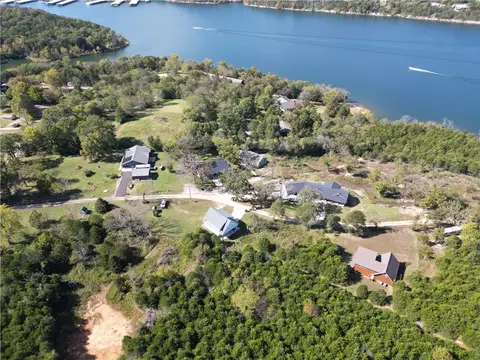 View/Area - 27258 Sunset Beach Ln, Eagle Rock, MO 65641 photo 2 of 4