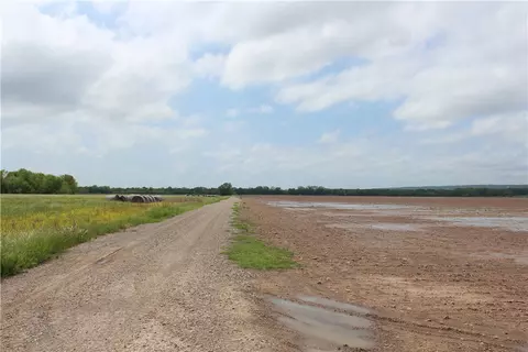 Farm, Alma, AR 72921
