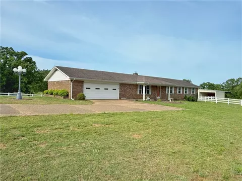 310 S Subiaco Ave, Subiaco, AR 72865