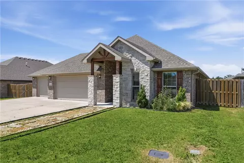 520 Arkansas Black, Bentonville, AR 72712