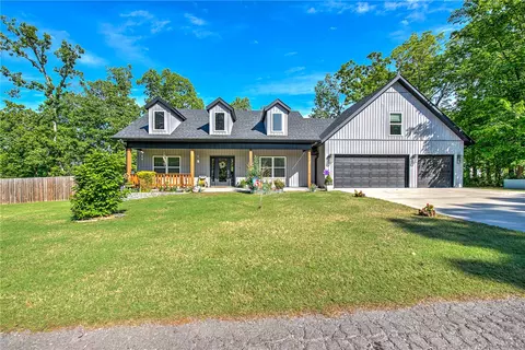 37 Forfar Cir, Bella Vista, AR 72715