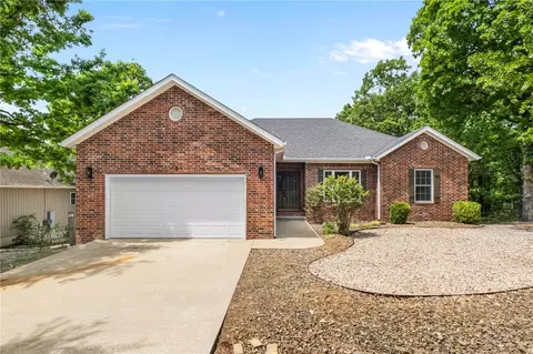 6 Didcot Ln, Bella Vista, AR 72714