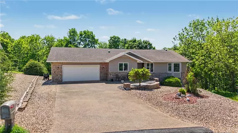 31 Skelton Dr, Bella Vista, AR 72715