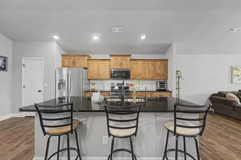 5901 NW Grant St, Bentonville, AR 72713