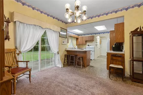 Dining - 4150 Valley Rd, Harrison, AR 72601 photo 1 of 2