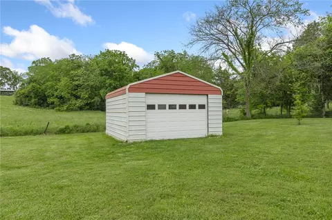 Exterior - 4150 Valley Rd, Harrison, AR 72601 photo 4 of 6