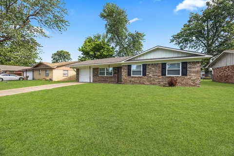 1606 Princeton Ave, Springdale, AR 72762
