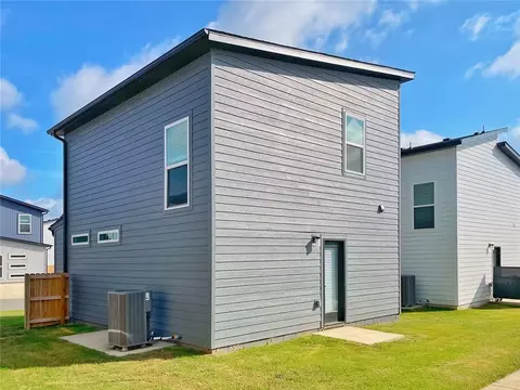 Exterior - 541 Discovery Ave, Centerton, AR 72712 photo 3 of 4