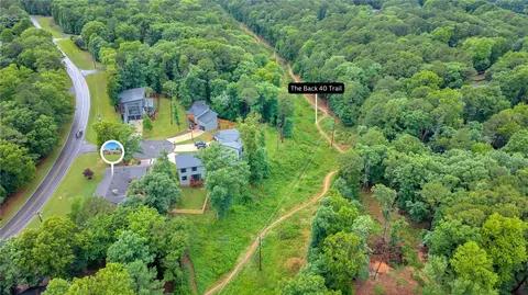 2 Brill Ln, Bella Vista, AR 72714