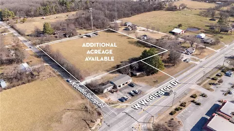 6390 W Lots 12 W Wedington Dr, Fayetteville, AR 72704