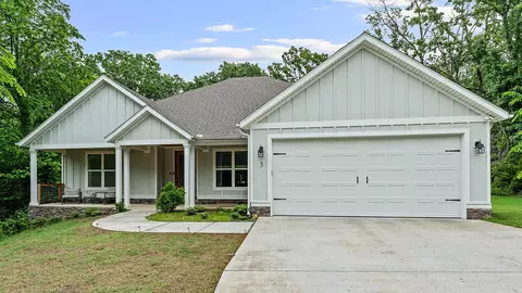 3 Donington Cir, Bella Vista, AR 72714