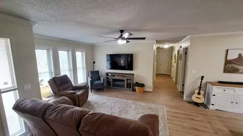 210 Kitchens St, Harrison, AR 72601 photo 6
