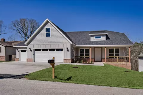 32 Luncarty Ln, Bella Vista, AR 72715