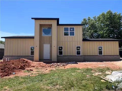 5404 SW Remington Rd, Bentonville, AR 72713
