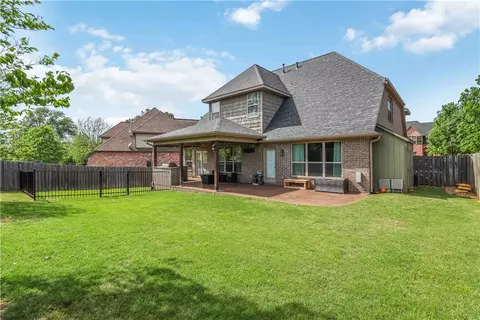 Exterior - 5618 Brighton Rd, Rogers, AR 72758 photo 3 of 3
