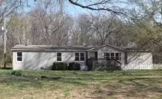 545 NW Cowan Ave, Gentry, AR 72734