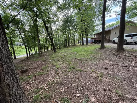 15282 Burgin Valley Rd, Gravette, AR 72736