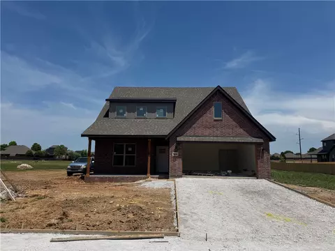 3000 SW Little Elm Loop, Bentonville, AR 72713