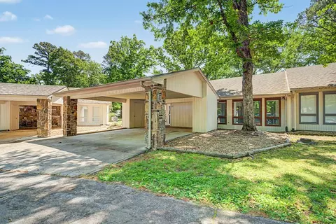 17 Mellor Ln, Bella Vista, AR 72715
