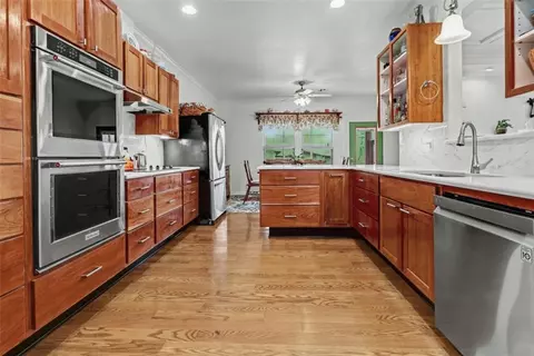 18 Nantwich Cir, Bella Vista, AR 72714
