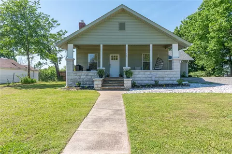 109 W Dorcus St, Roland, OK 74954