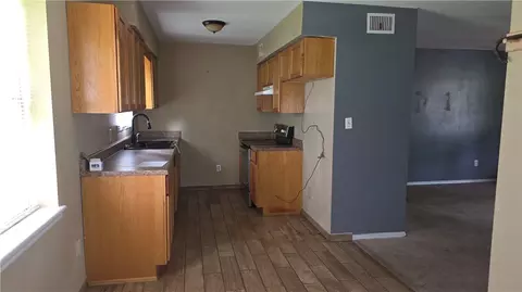 1803 Harkey St, Paris, AR 72855 photo 3