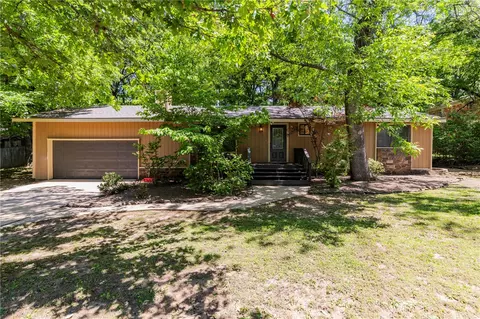 708 N Fowler Ave, Fayetteville, AR 72701