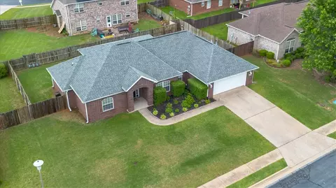 View/Area - 805 Irelan St, Lowell, AR 72745 photo 1 of 6
