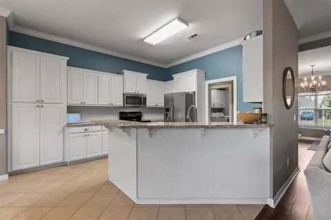 Kitchen - 805 Irelan St, Lowell, AR 72745 photo 1 of 4