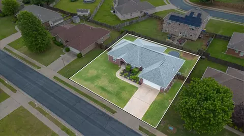 View/Area - 805 Irelan St, Lowell, AR 72745 photo 6 of 6