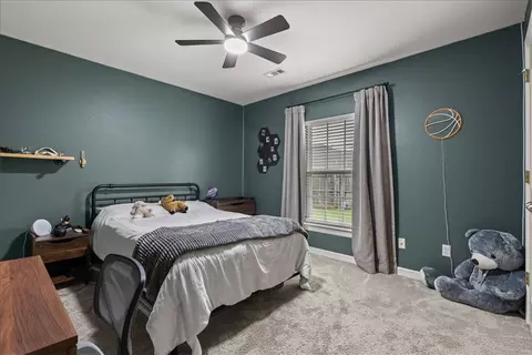 Bedroom - 805 Irelan St, Lowell, AR 72745 photo 4 of 6