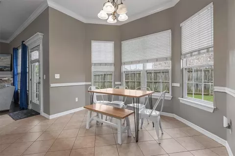 Dining - 805 Irelan St, Lowell, AR 72745 photo 2 of 2