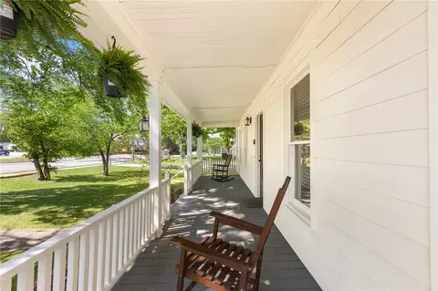 623 S Pine St, Harrison, AR 72601 photo 4