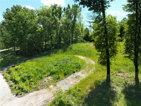 14557 Osage Creek Rd, Springdale, AR 72762