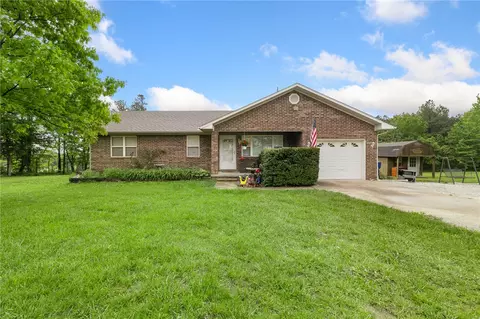 9577 Sims Rd, Harrison, AR 72601