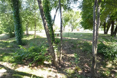 Exterior - 1497 Counts Ave, Springdale, AR 72764 photo 2 of 3
