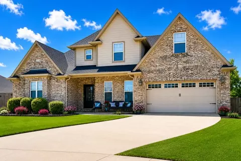 3718 Jackson Springs Ln, Springdale, AR 72762