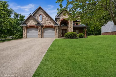 780 E Bryan Ln, Fayetteville, AR 72701