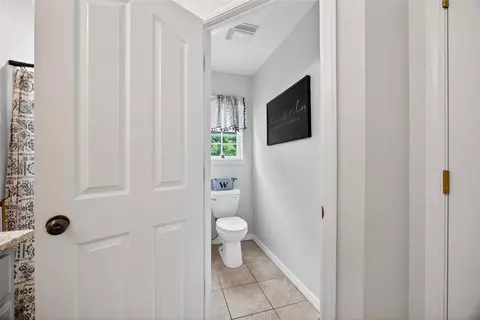 Entry Way - 1077 Madison 7880, Wesley, AR 72773 photo 3 of 3